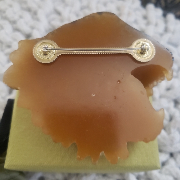 Gucci Rajah Tiger Head Resin Brooch/Multi-colored Embellished Crystals - Picture 8 of 8